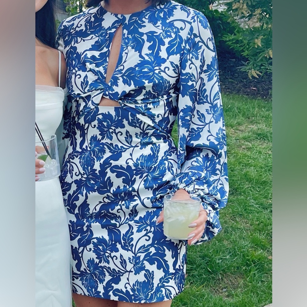 Significant Other Holly Mini Dress in Blue and White Floral - size 6